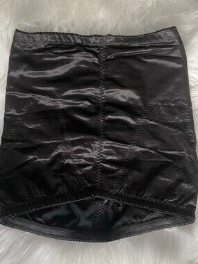 Vintage Vanity Fair Style 40-102 Black Girdle Tummy Compression Size M